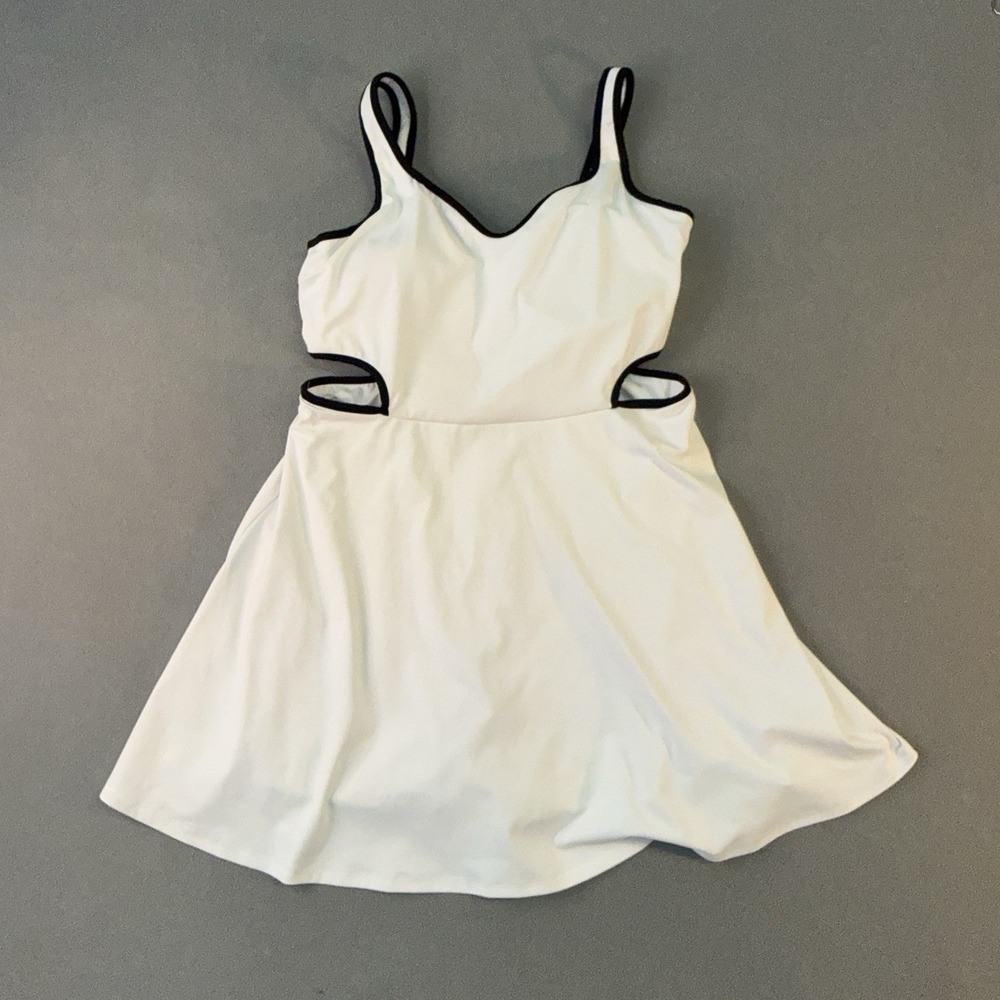 Women Old Navy Active Romper Athletic Dress/Shorts White Size L